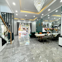 Ngộp Siêu Phẩm Nhà 3 Lầu Mặt Tiền Đường Nguyễn Tri Phương, Phường Chánh Nghĩa, Tp Thủ Dầu Một