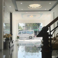 Bán Nhà 1 Trệt 2 Lầu Tại Đường Nguyễn Thị Minh Khai, Phường Phú Hòa, Thủ Dầu Một, Nhà Đã Hoàn Công