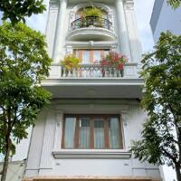 Bán nhà 73m2, gần Bộ Ngoại Giao, ô tô đỗ trong nhà, 0907023278