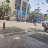Bán Nhà Giang Văn Minh Ba Đìnhdiện Tích52M X 7T Xmặt Tiền4,2M Giá Bán 22 Tỷ Có Thương Lượng