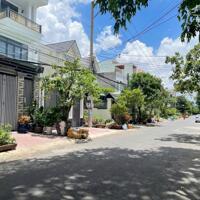 Bán nhà 1T2L khu dân cư cổng 2 sân bay Biên Hòa, P. Quang Vinh. 6x24m 145m. Giá 10,8 tỷ