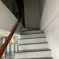 NHÀ 1 TRỆT,1 LẦU CÓ SÂN THƯỢNG MẶT TIỀN ĐƯỜNG MẬU THÂN 2 PHƯỜNG 3 TP VĨNH LONG