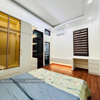 Bán Nhà Nam Từ Liêm Ngõ Thoáng Ba Gác Tránh - 36M2 5 Tầng - Giá Hơn 6 Tỷ