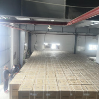 Cho Thuê Nhà Kho 280M2 + 120M2 Bãi Dựng Xe, Tại Đường Phùng Hưng Gần Hoàng Thị Loan, Giá Bán 16 Triệu