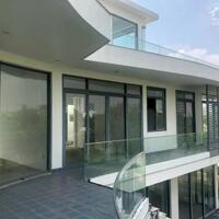 BDS  HVL RÃ ĐÔNG ! VILLA LIÊN PHƯỜNG Q9 800M2 CHỈ 75 TỶ BT THÔ VIEW SÔNG