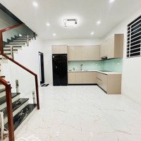 Siêu Phẩm, Phú Lãm - Hà Đông - 40M2, 5 Tầng, Mặt Tiền 4M - Giá Tốt
