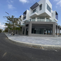 Bán Nhà Phố Căn Hl-06 Diện Tích 122.4M2, Bàn Giao Full Nội Thất, Có Hồ Bơi Riêng Giá Chỉ Từ 6.38 Tỷ