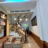Cho Thuê Nhà Hẻm 80// Dương Quảng Hàm P5 Gò Vấp 4X13 Trệt 2 Lầu Sân Thượng 4 Phòng Ngủ 3 Vệ Sinhnội Thất Cơ Bản