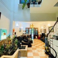 Giá Sốc! Bán Nhà Khuất Duy Tiến-Phân Lô-Ô Tô Tránh-Kinh Doanh-30M Ra Phố- Diện Tích: 108M2