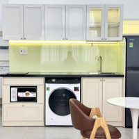 Căn Hộ Thoáng Quận 10 Có Máy Giặt Riêng Gần Vạn Hạnh Mall, Vòng Xoay Dân Chủ, Đại Học Bách Khoa