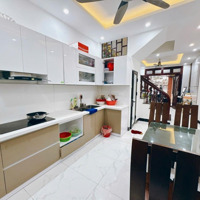 Siêu Phẩm Nhà Đẹp Trung Tâm Ba Đình Ngõ Thông Giá Chỉ 10.3 Tỷ