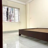 Bán nhà đường Triều Khúc, Thanh Trì, nhà dân xây ngõ thông nhiều phòng vừa ở vừa cho thuê