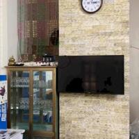 Cho thuê nhà ngõ 9 Phố Vân Đồn, 3 tầng, 40m2, 3 ngủ, 10 triệu ở gia đình, nhóm tối đa 5 người
