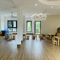Bán Nhà Xuân Đỉnh, Ô Tô 16 Chỗ Thông,Kinh Doanh,Thang Máy, Sát Đsq Hàn, 120M2, Nhỉnh 29 Tỷ