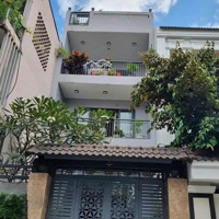 Cần Tiền,Bán Gấp, Giảm Thẳng 200 Triệu Chdv Giá Bán 4Tỷ688, 120M2,Tại Cư Xá Lữ Gia Gần Đh Bách Khoa
