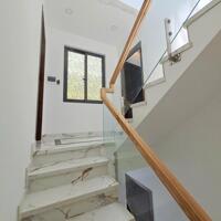 Bán nhà riêng tại Hồng Lạc, 9,5 tỷ, 42 m2, giá siêu hời, Tân Bình, HCM