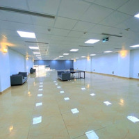 Chủ Nhà Gửi Bán Nhà Mặt Phố Xã Đàn :460M2,5 Tầng Lô Góc,Mt:12M.giá:328Tỷ. Liên Hệ:0888999766