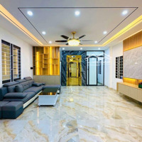 Phân Khúc Còn Sót Lại -Nguyễn Văn Cừ-3 Thoáng Thông Các Ngõ -6 Tầng Thang Máy -4 Ngủ Full -9,25 Ty