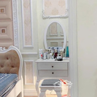 Siêu Phẩm Căn Hộ 2 Phòng Ngủ75M² Giá Tốt 4.8 Tỷ Đã Có Sổ, Bao Phí Sang Tên: Liên Hệ Đức Duy: 0983156183