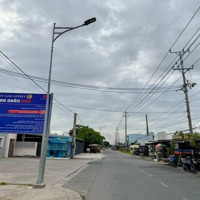 Bán Nhà Cấp 4 Cũ . 100M2 Thổ Cư . Còn Lại Cây Lâu Năm