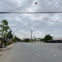 Bán Nhà Cấp 4 Cũ . 100M2 Thổ Cư . Còn Lại Cây Lâu Năm