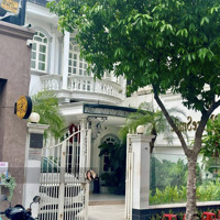 Bán Biệt Thựmặt Tiềnphan Kế Bính Cạnh Góc Đường Điện Biên Phủ, P Đa Kao Q1,Diện Tích9 X 25M, Hđt 80 Tr/Th