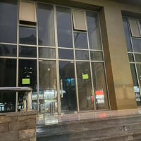 Bán Nhanh Lô Shophouse Tầng 1 Tòa V1. 60M2, Giá Bán 3.4 Tỷ. Lh: Ms Tâm 0936253810 Để Được Xem Nhà