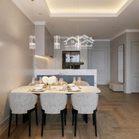 Gia Đình Tôi Có Căn Hộ 3N Tại Hc Golden-102M2 View Công Viên Cần Bán. Gía Siêu Hấp Dẫn