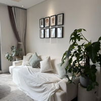 Căn Hộ 2 Phòng Ngủ75M2 Cho Gia Đình Trẻ Gần Trung Tâm, Vay 70% Nhẹ Nhàng, Dọn Vào Ở Ngay Giá Chỉ 3,7 Tỷ