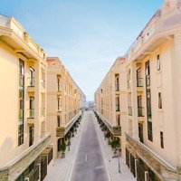 Bán Căn Sophouse Him Lam Căn Góc Mặt Phố Chính