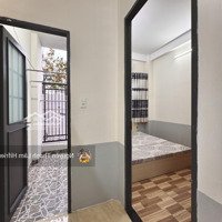 Căn Hộ 1 Phòng Ngủ - 1 Phòng Khách _ Ban Công Thoáng _ Ngay Thạch Lam , Công Viên Đầm Sen