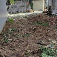 Cần Bán Gấp 1 Lô Đất Ở Qtrung Chánh Hóc Môn Diện Tích 5X19M2 /95M2 Sổ Hông Riêng Full Thổ Cư
