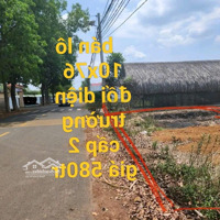 Chính Chủ Bán Lô Đối Diện Trường Rất Đẹp