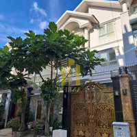 Biệt Thự Hầm 3 Lầu Full Nội Thất Giá Bán 50 Triệu