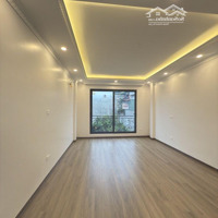 Cần Bán Gấp Nhà Nguyễn Chí Thanh, Đống Đa Nhà Phân Lô Ô Tô 7 Chỗ Vào Nhà, Kinh Doanh, Văn Phòng 82M