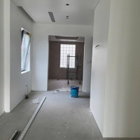 Chỉ Có 1 Tòa Duy Nhất Khu Đỗ Quangdiện Tích120 X9 Tầng ( Hầm Gara Để Được 5 Ô Tô ) Vỉa Hè Rộng Rãi