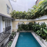 Bán Biệt Thự Cổ Điển Có Hồ Bơi! Gần Hồ Con Rùa, 12 X 24M (Cn: 270,39M2) - 3 Tầng, Giá Bán 220 Tỷ