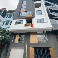 Cho Thuê Nhà Ngõ Ô Tô Tại Hoàng Quốc Việt. Diện Tích: 70 M2 * 5 Tầng. Mt: 5 M. Chia Phòng. Giá: 30 Triệu