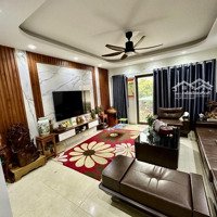 Hiếm, Bán Nhà Trung Kính, 44M2, Dân Xây Chắc Chắn, Nhiều Lối Vào, Giá Chỉ 8.8 Tỷ (Thương Lượng)