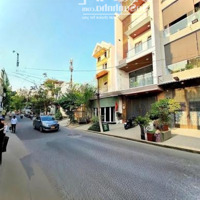 Bán Nhà Đường Thông Xe Ôtô. Giá Bán 4Tỷ120 Đang Cho Thuê 22 Triệu/Tháng. Nguyễn Văn Thủ - P.đakao - Q.1