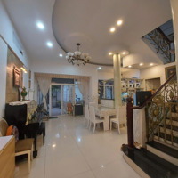 Chính Chủ Bán Nhà Tại Nam Thông 1 - Phú Mỹ Hưng, 198.9M2