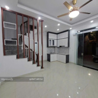 Hàng Hiếm Tại Vĩnh Hưng, 5,75 Tỷ, 32M2, 3 Phòng Ngủ 4 Vệ Sinh 5 Tầng