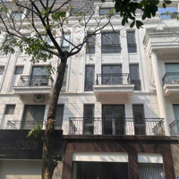 Liền Kề Kđt Văn Phú, Hà Đông,Diện Tích77M2 X 4T, Mặt Tiền 4.5M, 15.X Tỷ, Đường 2 Oto Tránh, Vỉa Hè 7M