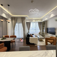 Cần Bán Căn Hộ 2 Phòng Ngủtại Masteri Thảo Điền, Nhà Đẹp Như Hình Liên Hệ Hà Thanh 0931143938