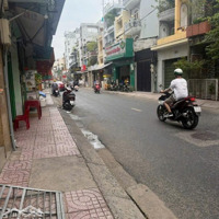 Thật 100% Siêu Hiếm 7.49 Tỷ. Mặt Tiền 4 Lầu. 3X11M. 30M2. Phan Xích Long - Phùng Văn Cung P.2 Pn