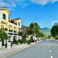 Bán Nền Golden Bay Đường 20M View Công Viên Cạnh Hồ Giá Bán 40 Triệu/M2
