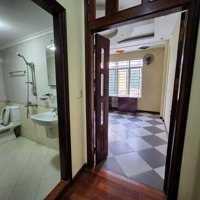 Bán Nhà Phố Hoàng Quốc Việt 66M2 , Mặt Tiền 5,7M , Phân Lô , Ô Tô Trong Nhà ,Kinh Doanh Sầm Uất.