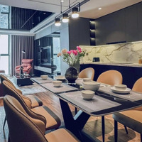 Chính Chủ Cần Bán Căn 3 Ngủ 130 M Toà R1 Cc Goldmark Giá Chưa Đến 8 Tỷ. Lh Xem Nhà 0937941279