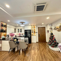 Chính Chủ Bán Căn Hộ Tại Thanh Xuân Complex 3 Ngủ, 118M2, Ban Công Đông Bắc, Full Nội Thất.