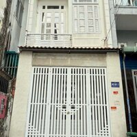 Nhà rất đẹp 1 lầu 4mx12m đường 4m hẻm 1/ trương thị hoa TTH07 ngay metro